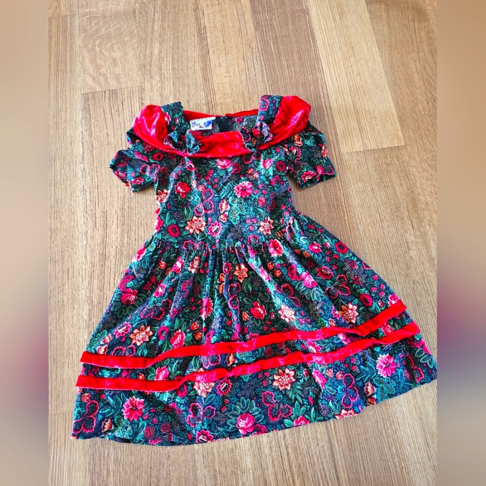 Vintage Floral Dress Size 6